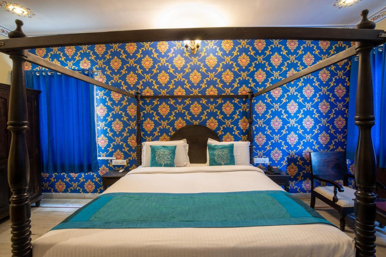 Hotel Royal Pratap Niwas Udajpur Zewnętrze zdjęcie